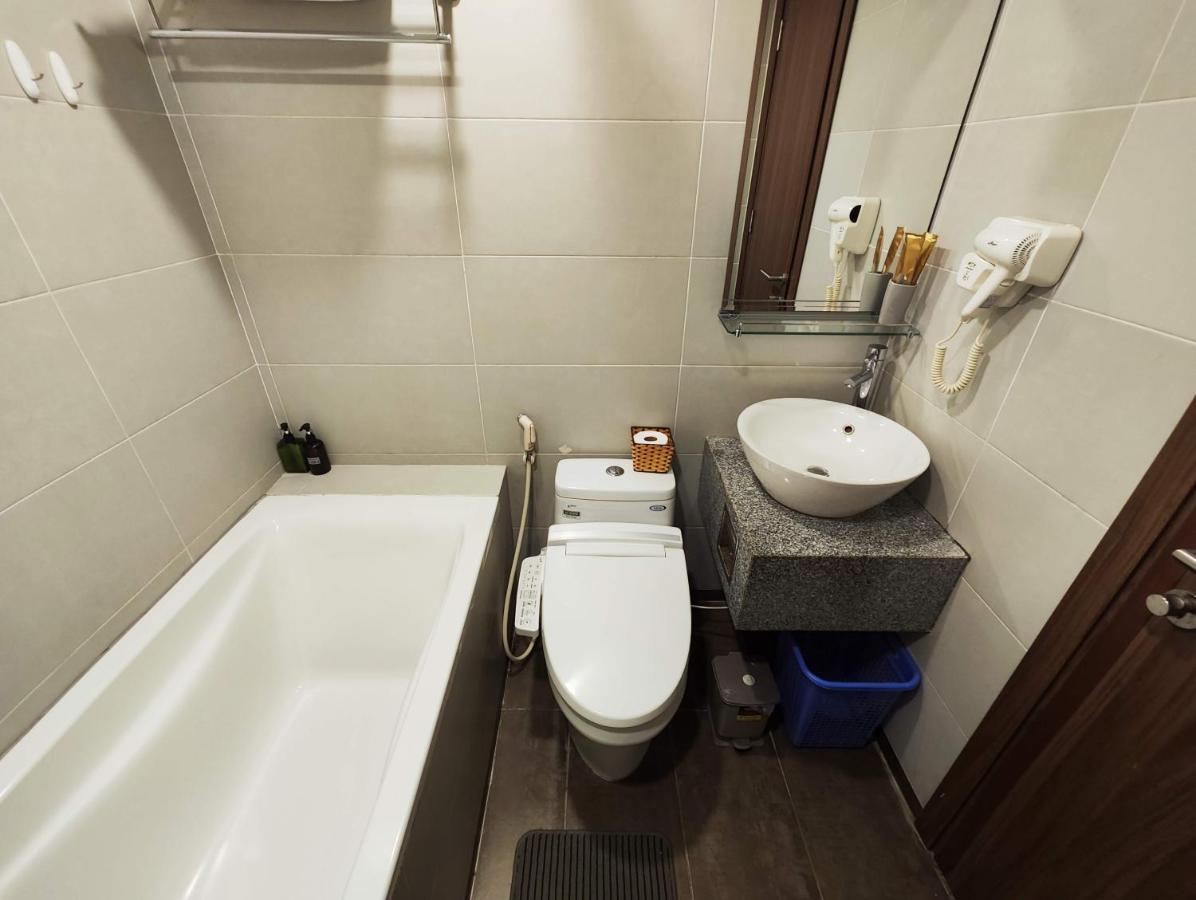 Zody House Hotel Hanoi Exterior photo